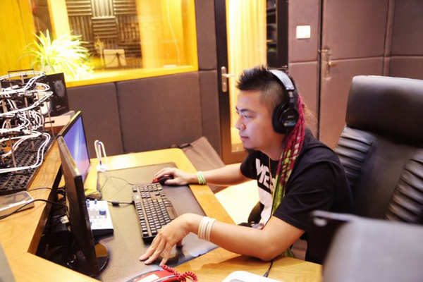 DJ Wang Trần "âm mưu" biến tấu bản hit mới của Thu Minh