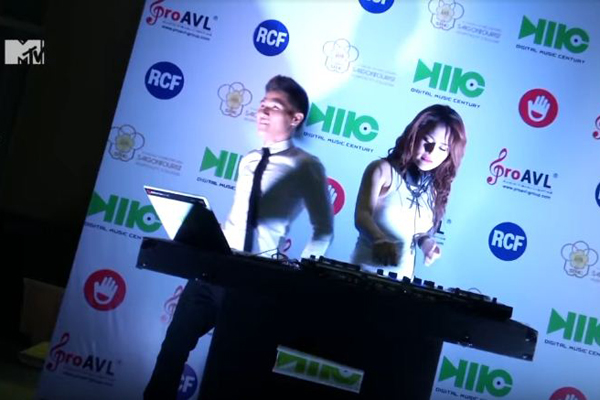 DMC Saigon | MTV NEWS HD | Lễ Ký kết đào tạo DJ giữa Saigon Tourist và DMC Saigon | 30.06.2015