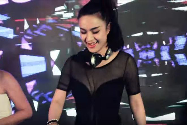 DJ Nhân Trọc ft DJ Nhung | Civilize Bar Hà Nội