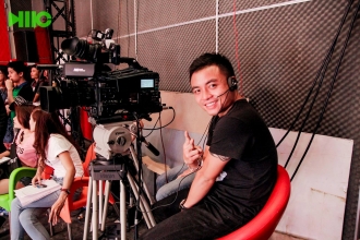 DMC Saigon - Gameshow Step Right Up - Stylish Media Studio