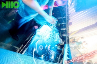 DJ Show - Crazy 8 Club