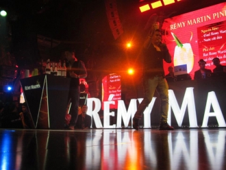 Remy Martin - Centaur Dance - Max 3 HN