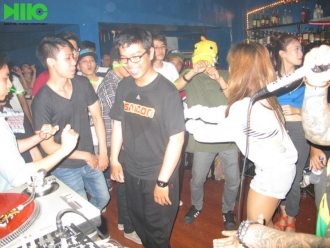 DMC Saigon -  Respect The Harlem Shake -  Vasco Bar